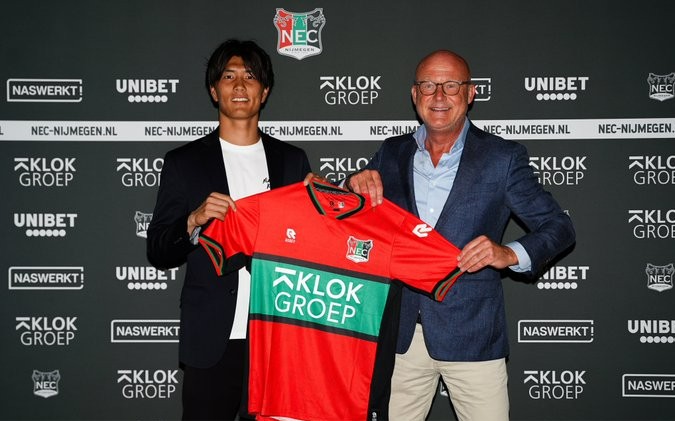 梅西正式亮 梅西正式亮