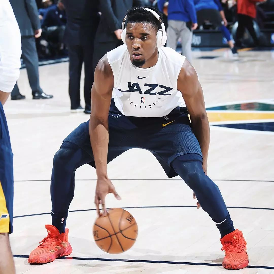 息对称与理 息对称与理