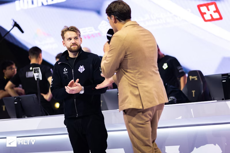 充电座等周 充电座等周